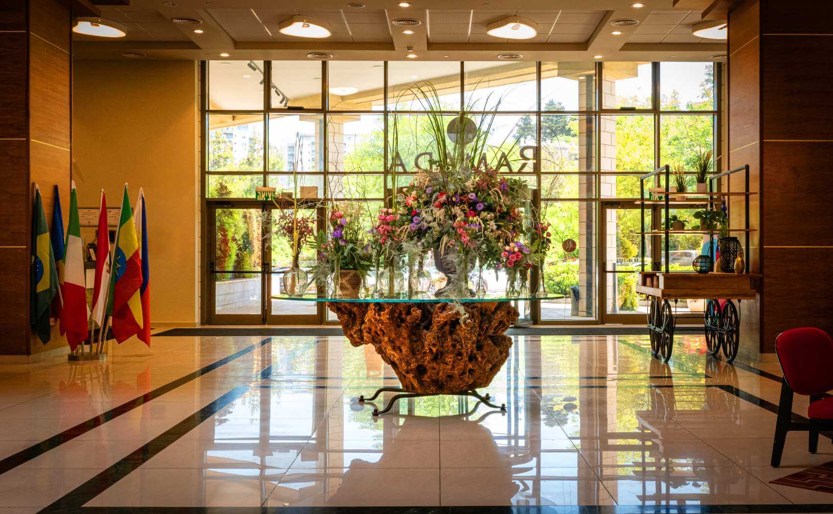 Ramada Olivie Hotel - Lobby