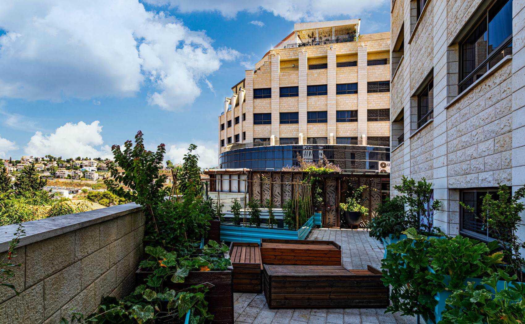 Ramada Olivie Hotel - Garden